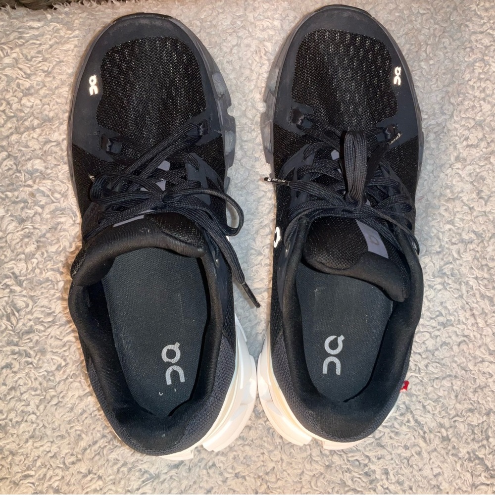 On Cloud Cloudflyers Athletic Shoes - Picture 7 of 11